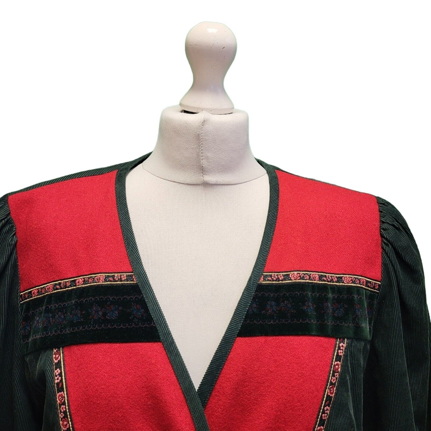 Vintage 70s Red Green Tartan Xmas Short Jacket Women's UK XL 14-16 G789