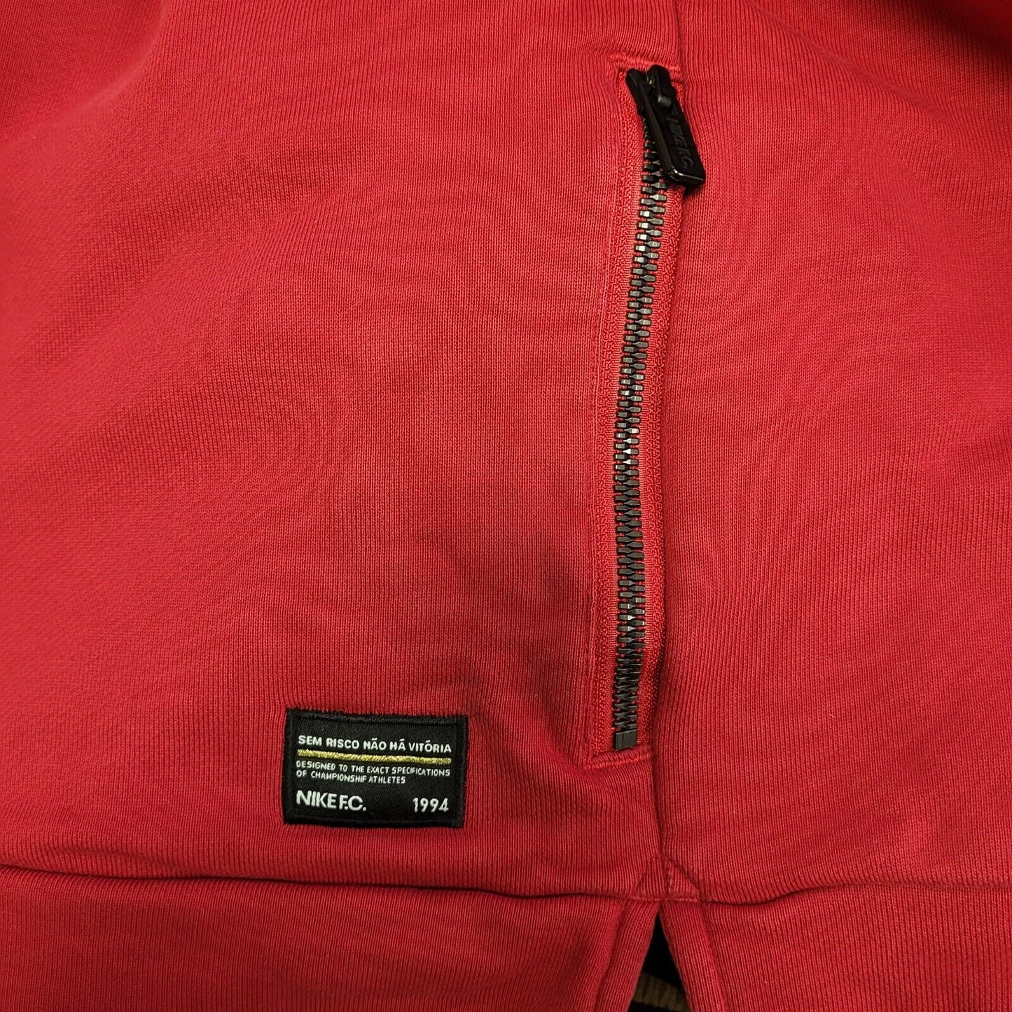 Nike Red Crew Neck Long Sleeve Sweatshirt Men's uk Large H683