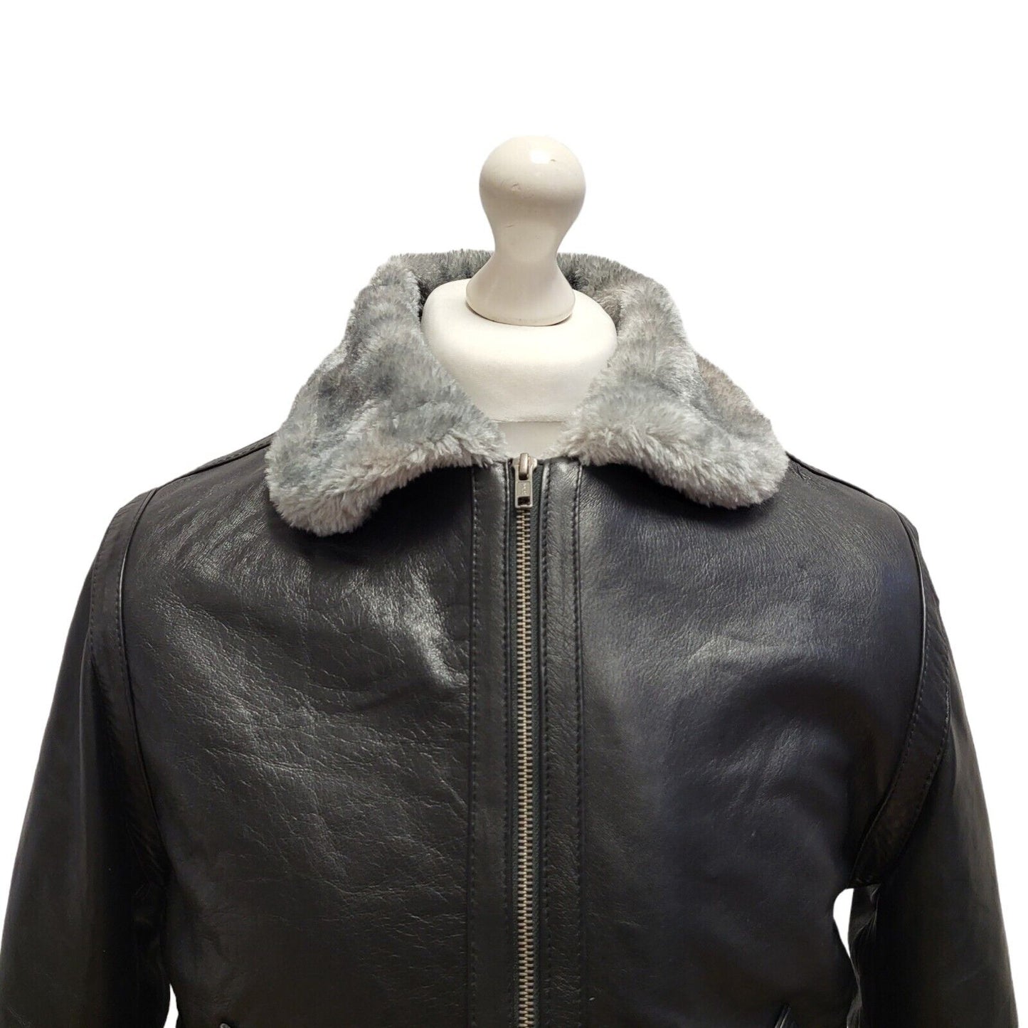 Feather Skin Black Zipped Leather Jacket Uk Men's Small BB323