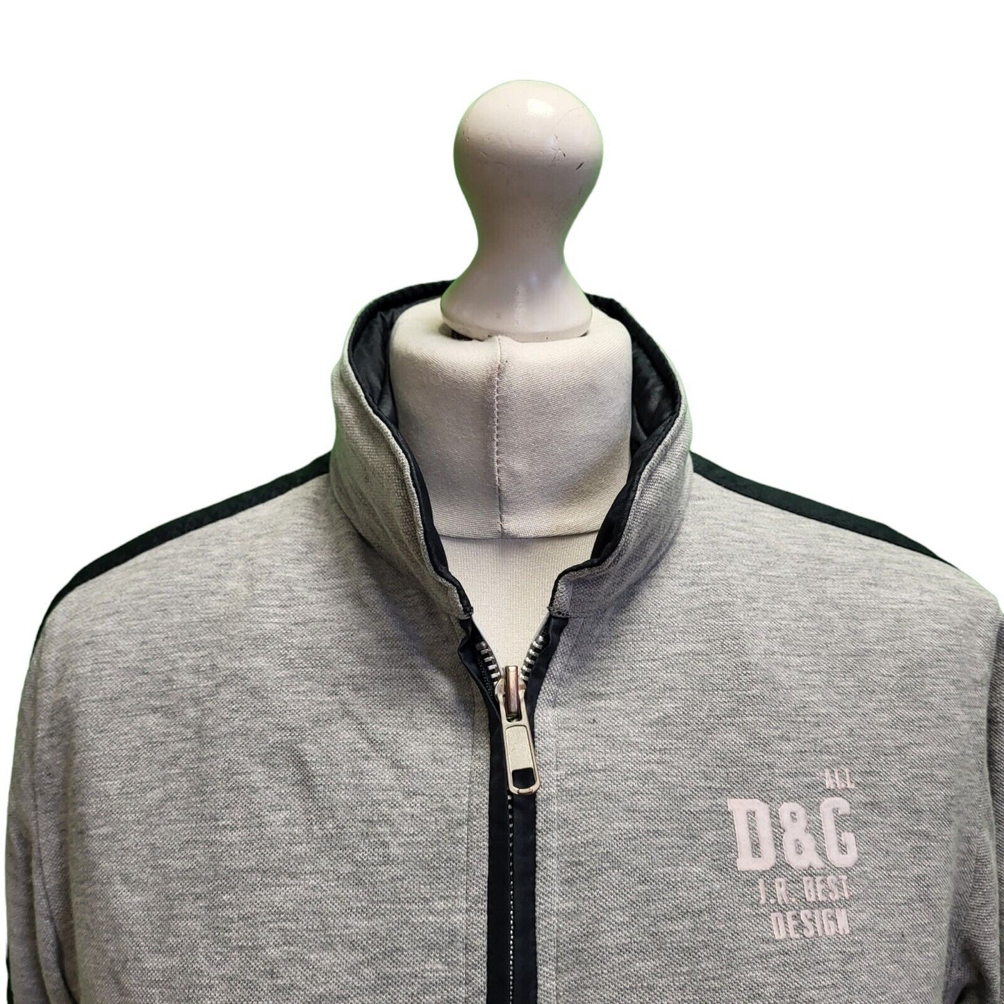 Girl's D & G Grey Black Zipped Reverible Jacket Age 13-14 years xL H602
