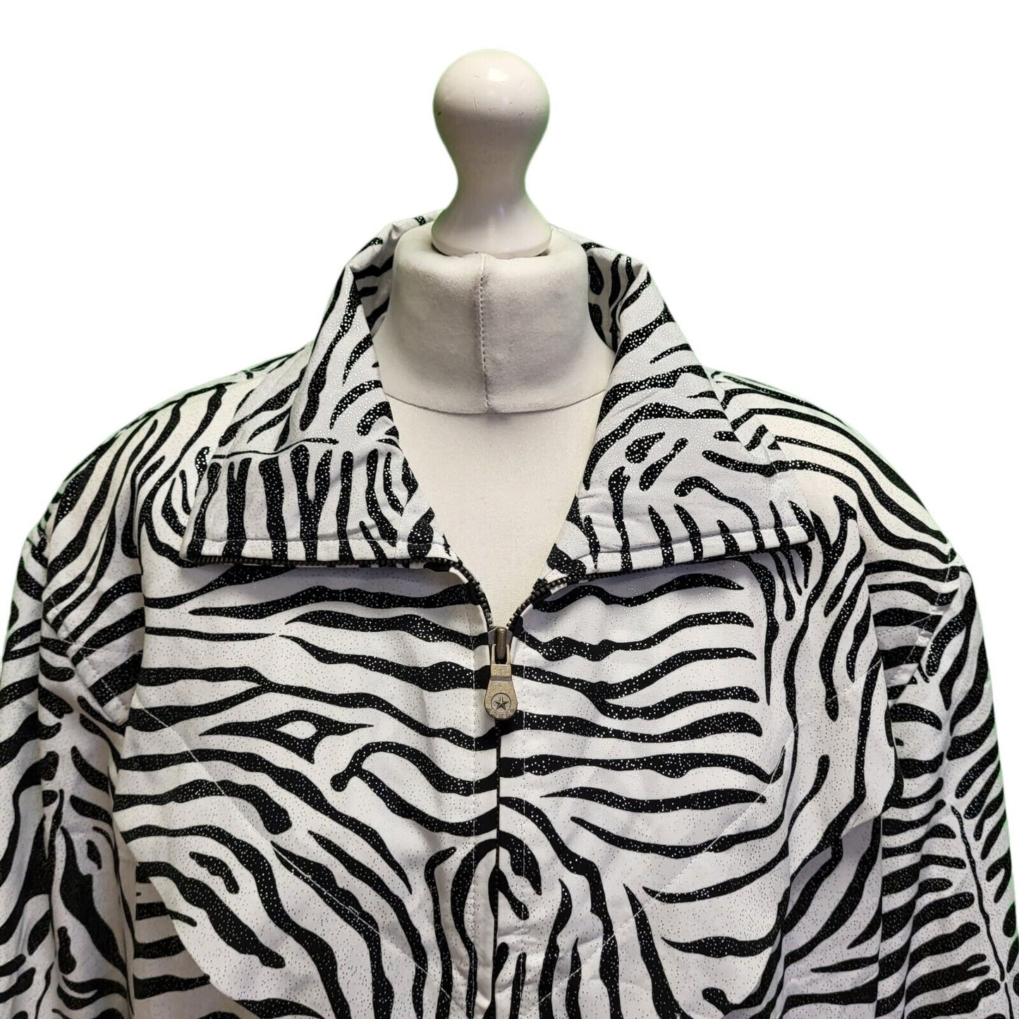 Ares White Black Zipped Collared Jacket UK Women's 16 H723