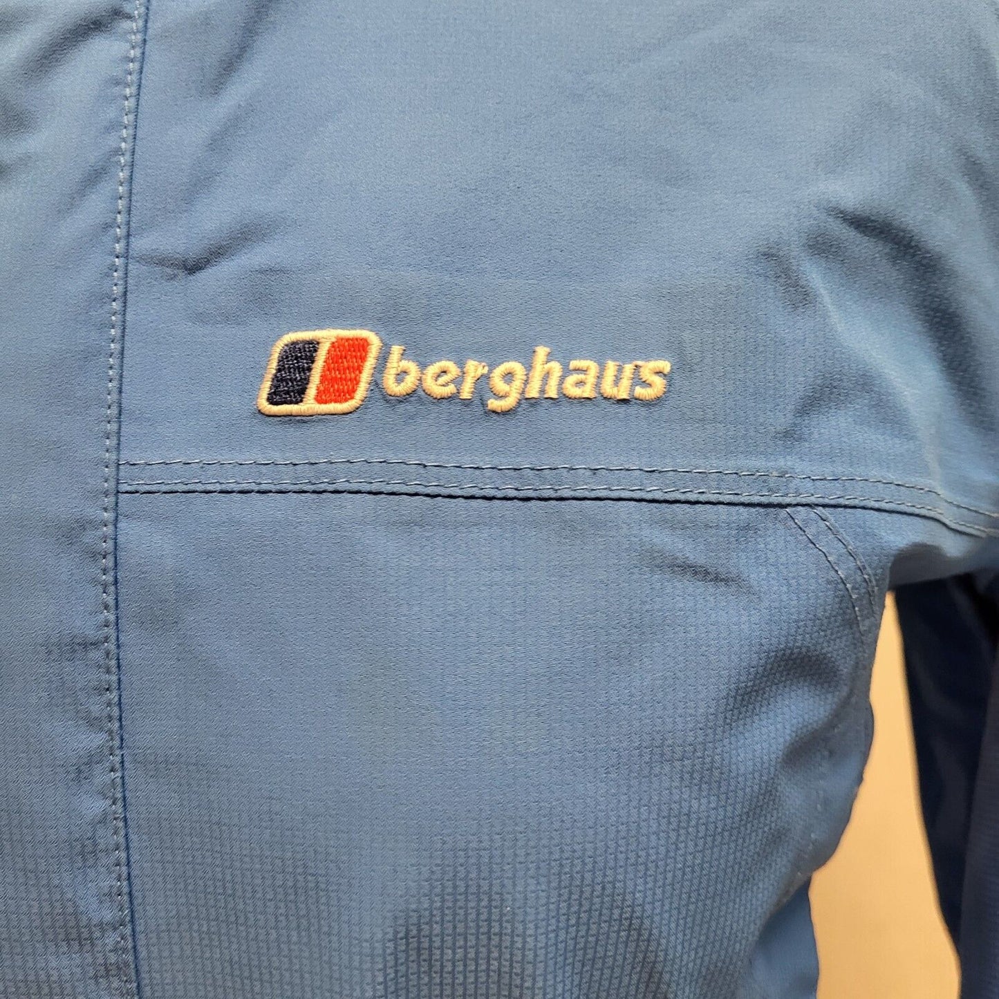 Berghaus Gore-Tex Blue Hooded Walking Hiking Hooded Jacket UK Women's M H930