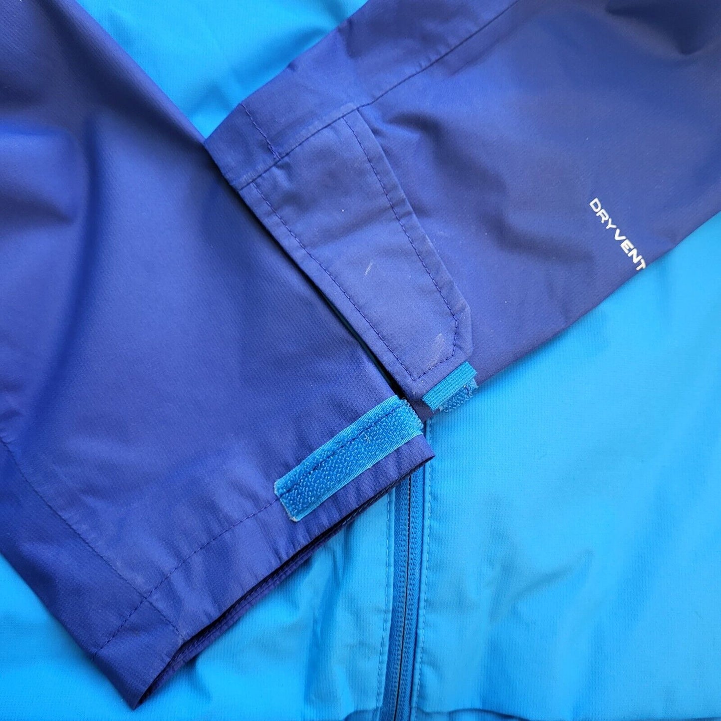 The North Face Dyvent Blue Lightweight Hooded Jacket Men's uk M H277