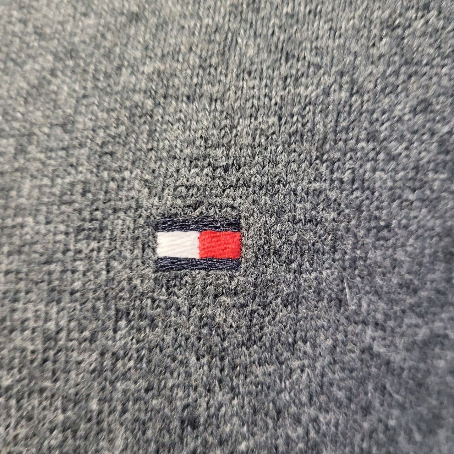 Tommy Hilfiger Grey Crew Neck L/Sleeve Men's Jumper Uk M G937