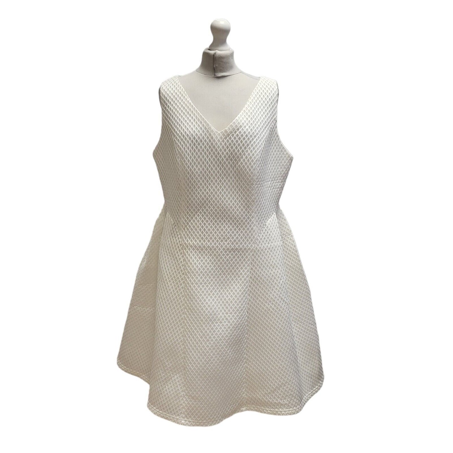 Lovedrobe White Sleeveless Lace Dress UK Women's 20 Bnwt BB350
