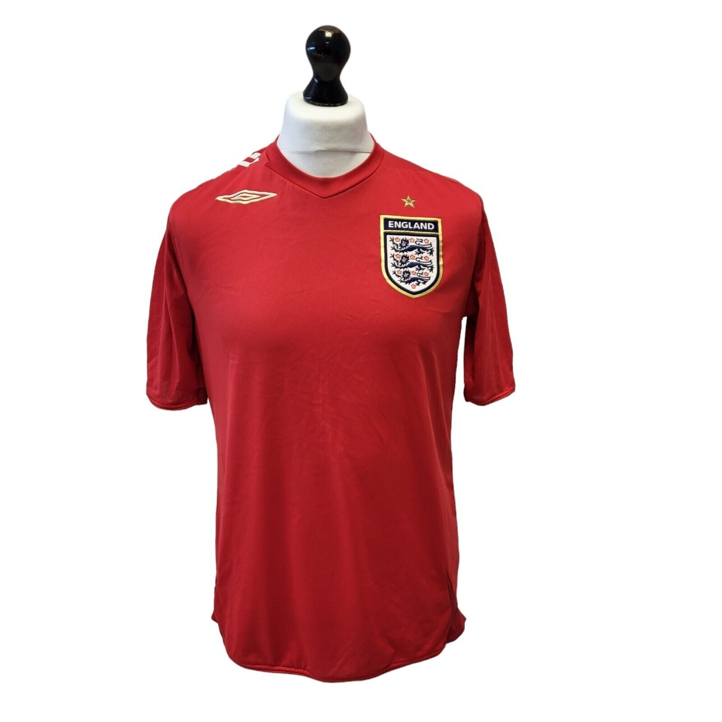 Umbro Home Football Shirt England Mens UK Size S G548