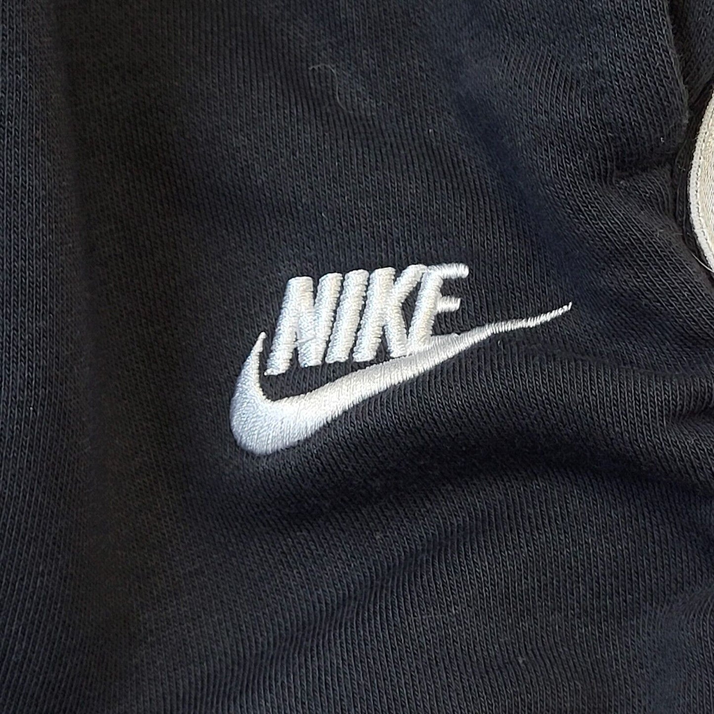 Nike Black Tapered Tracksuit Bottoms Uk Women's Large W30 L28 G525